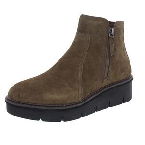 Clarks Airabell Olive Wedge Booties Sz 9.5 BNWB